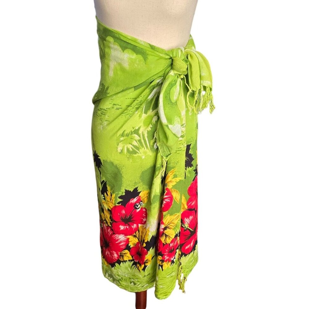 Sarong Hawaiian Flowers Swim Suit Cover up Wrap Beach Resort Green Hibiscus